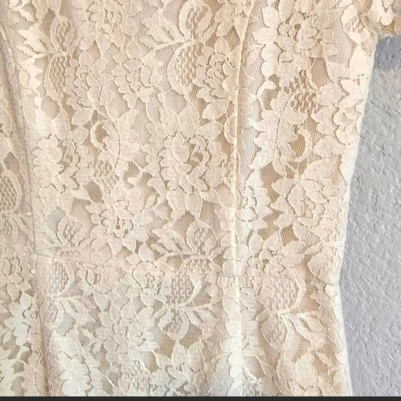 💚5/$25 White Lace Shearh Dress in Ivory Cream Size Small - Picture 4 of 6